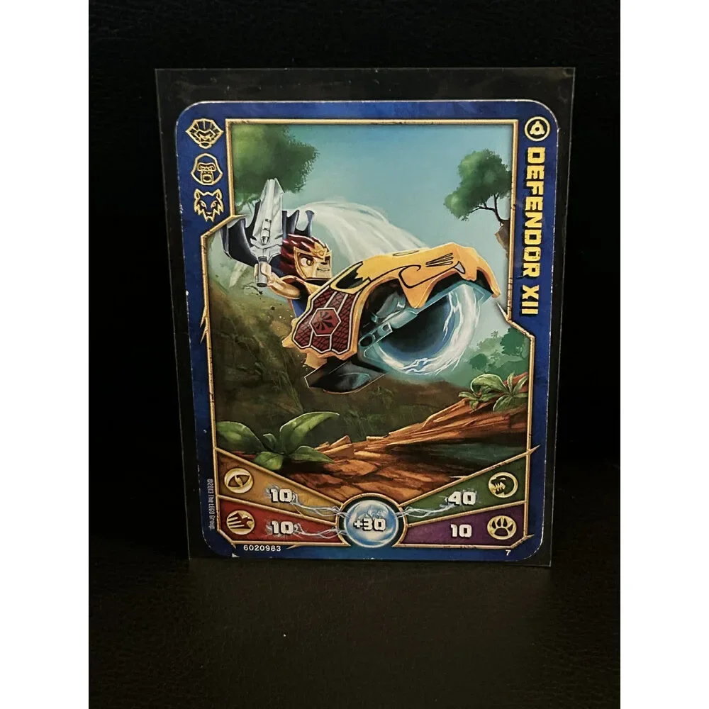 Defendor XII - #11 Legends of Chima Lego Chima Moderate Play